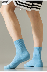 Calcetines Deportivos de Algodón para Correr, de Secado Rápido, de Tubo Medio, Personalizados y Profesionales, al por Mayor - Product Image 5