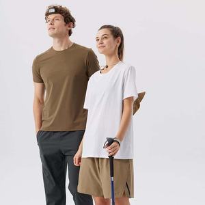 เสื้อผ้ากีฬาลำลองคุณภาพสูงสำหรับผู้ชาย รุ่นคัสตอม 2026 ผลิตในประเทศไทย ผู้ผลิต OEM ผ้าระบายอากาศดี ออกแบบลายพิมพ์แบบซับลิเมชั่น - Product Image 1