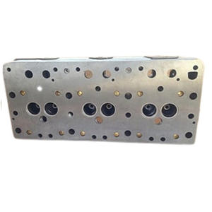 Cabeza de Cilindro de Motor Caterpillar D342 D8K con Guías, Nueva y Piezas Desmontadas - Product Image 1