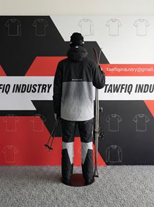 Combinaison de ski imperméable et respirante pour homme, modèle 2026, avec logo, faible MOQ, pour l'hiver et les activités de plein air, en tissu -Tex - Product Image 4