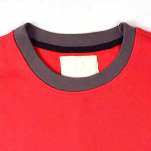 เสื้อสเวตเชิ้ตผู้ชายสีแดงลายพรางแบบถัก คอตั้ง สวมใส่สบาย ทรงปกติ เหมาะสำหรับฤดูหนาว ผลิตจากผ้าฝ้าย 100% แบบตัดเย็บพิเศษ - Product Image 6