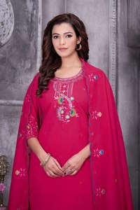 Conjunto de Kurta, Pantalón y Dupatta de Seda Romana para Mujer con Bordado Multihilo y Trabajo Manual |   Colección Boutique - Product Image 5