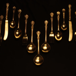 Cuillère à main artisanale en laiton avec couteau à beurre et fourchette, finition brillante, qualité supérieure, design de poignée dernier cri - Product Image 1
