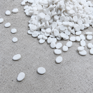 Fournisseur Malaisien – Excellent Prix – Masterbatch de Malaisie – Matière Première Carbonate de Calcium – Granulés – Couleur Naturelle – Pour Soufflage de Films - Product Image 1