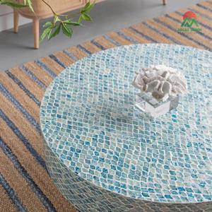 Table basse ronde moderne Nhat Minh avec plateau en mosaïque de verre bleu et base en métal, mobilier contemporain pour salon - Product Image 5