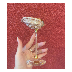 Verre à cocktail artisanal en coquillage avec tige transparente, vaisselle décorative vintage pour cadeau de fête, verre en cristal réutilisable - Product Image 1