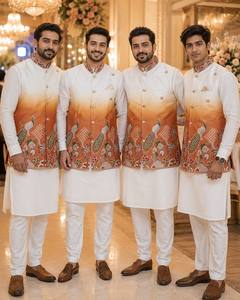 Ensemble Kurta blanc infroissable toutes saisons pour homme avec gilet imprimé paon orange, tenue de mariage indienne traditionnelle, coupe droite en coton - Product Image 1