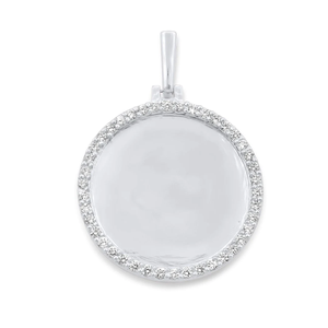 Colgante de Moissanita Premium con Incrustaciones de Diamantes, Oro de 14k, Joyería Hip Hop Contemporánea con un Brillo Impresionante y un Estilo Refinado - Product Image 1