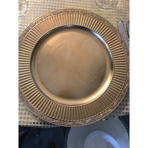 Assiette de Présentation Dorée pour Mariage, Décoration de Table, Assiettes de Service Alimentaire Personnalisables en Métal, Sûres pour le Contact Alimentaire - Product Image 3