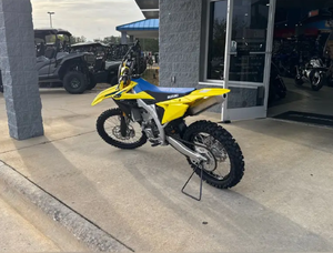 Nueva Motocicleta de Motocross Suzuki RM-Z450 450cc 2025-2026, Entrega a Nivel Nacional, Lista para Enviar - Product Image 4