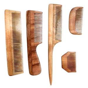 Mini peigne à moustache et à cheveux en bois pour un toilettage de précision et un massage du cuir chevelu, avec gravure de logo personnalisée - Product Image 4