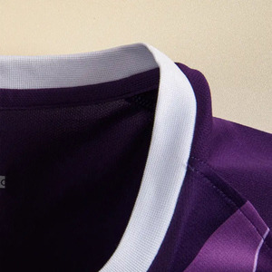 Conjunto de Camiseta de Fútbol Sublimada con Diseño Geométrico Morado para Hombre, Manga Corta, Absorbe la Humedad, Ajuste Atlético, Uniforme de Fútbol - Product Image 4