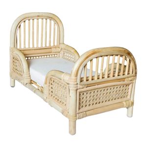 Lit pour poupées tendance en rotin, lit pour poupées reborn, comprenant un ensemble de literie douce pour une chambre d'enfant esthétique, meubles neufs. - Product Image 1