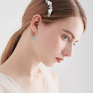 Boucles d'oreilles pendantes en forme de pyramide en aventurine verte naturelle, plaquées or, faites à la main, style vintage, bijoux en pierres précieuses pour mariage, vente en gros - Product Image 5