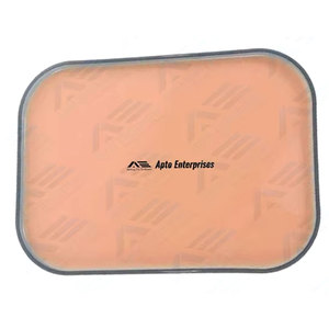 Kit de formation pour étudiants en médecine avec coussinet de peau réaliste, instruments médicaux, kit complet de pratique de suture en nylon de haute qualité et personnalisable - Product Image 2