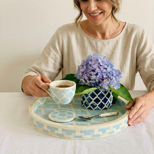 Nouveauté : Vase de sol ou de table artisanal moderne style ferme, incrustation d'os, forme et couleur personnalisables, pour Diwali, Ramadan, salon - Product Image 1