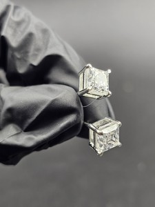 Pendientes de Moissanita Corte Princesa en Plata de Ley 925, Diamante de Moissanita VVS, Clásicos con Cuatro Garras, Joyería Unisex - Product Image 5