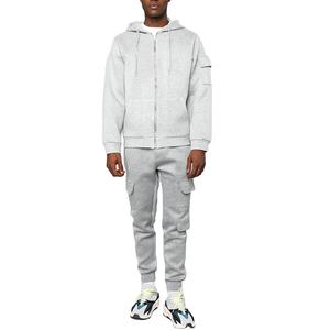 Survêtement de sport pour hommes personnalisé avec votre propre conception Survêtement de course pour hommes avec grandes poches cargo 2026 - Product Image 4