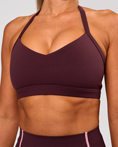 Sujetador Deportivo Halter con Escote Profundo en V para Mujer, Sin Costuras, Soporte Medio, Top de Yoga y Fitness, Color Sólido, Spandex y Poliéster - Product Image 5