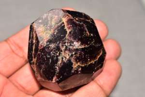 Pierre de grenat rouge naturel brut, pierre de guérison, pierre de grenat roulée pour la décoration, pépites de grenat taillées en almandine - Product Image 5