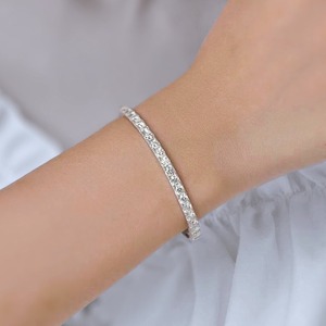 Brazalete de Moissanita en Plata de Ley 925, Brazalete Fino de Moissanita, Brazalete de Novia, Joyería Unisex - Product Image 3