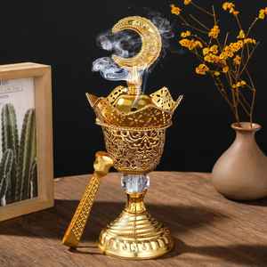 Quemador de Incienso Árabe de Lujo en Oro, Mabkhara Metálica para Oud, Decoración de Fragancia para el Hogar Islámico, Regalo de Ramadán - Product Image 5