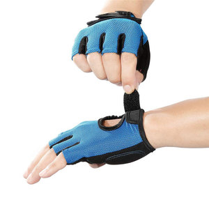 Guantes Deportivos de Neopreno Unisex Transpirables y Ventilados de Medio Dedo para Levantamiento de Pesas, Ejercicio, Ciclismo y Carreras al por Mayor - Product Image 4