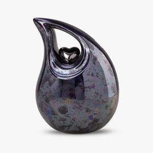 Urna Funeraria para Cenizas con Diseño de Lágrima y Corazón en el Centro, Última Llegada, Urnas para Adultos, Mayorista de Artículos Funerarios - Product Image 3