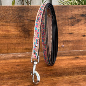 Accessoires personnalisés pour animaux de compagnie Laisse de chien en cuir usiné à la main avec poignée rembourrée confortable Laisse personnalisable en cuir véritable pour animaux de compagnie - Product Image 2