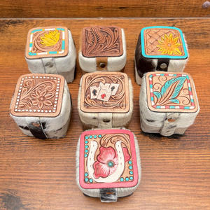 Mini boîte de voyage élégante pour femmes en cuir véritable usiné à la main, parfait pour le stockage de bagues élégantes et l'utilisation portable - Product Image 4