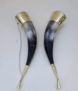 Meilleure vente Mordent Design créatif sculpté à la main Viking noir corne à boire artisanat naturel de qualité supérieure avec technique polie - Product Image 2