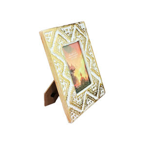 Marco de Fotos de Madera Antiguo y Rústico, Hecho a Mano, para Exhibición en Mesa, Decoración Clásica y Tradicional para el Hogar, Oficina o Sala de Estar - Product Image 1