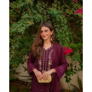 Top y parte inferior de fiesta hermosa para mujer con conjunto Dupatta - Product Image 4