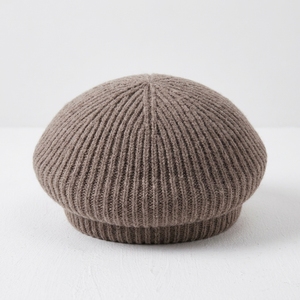 Boina de Lana Tejida a Máquina Unisex, Estilo Nuevo, Color Sólido, Gorro Casual de Invierno para Adultos 56-58CM, Hecho en Pakistán - Product Image 6