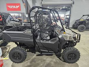 Nouvelle réduction sur les Honda PIONEER 700 FOREST EDITION UTV 2026 pour adultes - Product Image 4