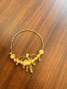 Anneau de nez en or massif 22 carats, bijou de mariage traditionnel indien, design Nath motif paon floral émaillé, grande taille, fil de piercing - Product Image 6