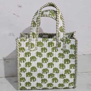 Sac fourre-tout en coton matelassé Veer Handicrafts, motif rayé, fermeture à glissière, poignées, style tendance, toutes saisons, pour voyages et shopping - Product Image 4