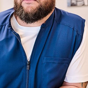 El Mejor Chaleco de Barbero para Cortar y Peinar el Cabello, Capa de Peluquería Resistente y Elegante con Identificador Personalizado - Product Image 6