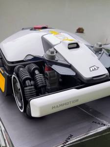 สำหรับหุ่นยนต์ตัดหญ้าอุตสาหกรรม LUBA 3 AWD 5000 รุ่นขายดีของแท้ ปี 2027 ควบคุมด้วยเสียง พร้อมจัดส่ง - Product Image 1