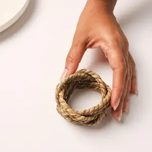 Anillo de Servilleta Decorativo de Ratán de Fabricante Confiable, que Mejora la Presentación de la Mesa con un Diseño Artesanal Natural - Product Image 4