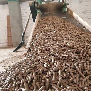 Pellets de Madera de Pino 100% Naturales de Alta Calidad al por Mayor, Combustible para Calefacción y Cocina, Precio Competitivo, Bolsas de 15 kg, Potencia de 7.5KW, Bajo Consumo - Product Image 6
