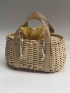 Cesta de Regalo de Mimbre Navideña, Cesta de Presentación Tejida para Regalos Corporativos y Celebraciones de Temporada - Product Image 6