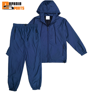 Chaqueta Deportiva con Capucha, Personalizada con Pedrería, Ligera, de Nailon, Impermeable, Transpirable, para Hombre, Corte Regular, Invierno - Product Image 4