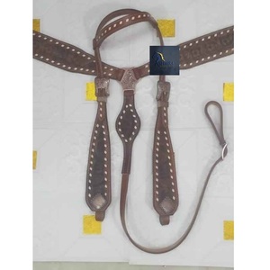 Ensemble de têtière et de collier de poitrine pour cheval en cuir marron, à une oreille, avec tressage en cuir brut et motifs floraux, équipement de style western - Product Image 2
