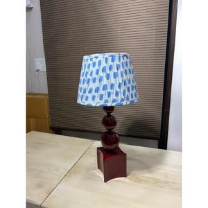 Lámpara de Mesa Artesanal de Alta Calidad Estilo Mid-Century con Pantalla de Tela Multicolor, Luz Blanca Cálida E27, Decoración para Dormitorio, Venta al Por Mayor - Product Image 3