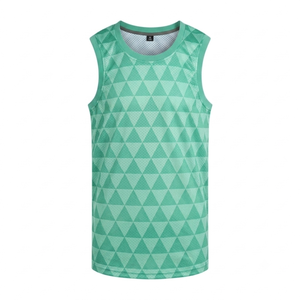 Camiseta de baloncesto verde menta personalizada para hombre, sin mangas, cuello redondo, malla antibacteriana, transpirable, ropa deportiva OEM. - Product Image 1