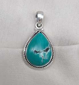 Pendentif turquoise bleu, argent sterling 925, pierre précieuse naturelle, fabrication artisanale, fabricant en gros de bijoux - Product Image 1