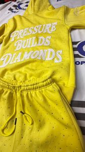 High Quality Cotton Fleece Street Style Rhinestone Shorts Set Custom Embroidery Logo <b>Distressed</b> Embroidery on Back 2 Piece Set - Product Image 4