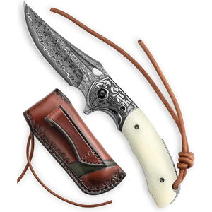 Couteau de poche multifonctionnel Burraq fait main en acier Damas avec étui en cuir, idéal pour un cadeau d'anniversaire ou un cadeau pour témoin de mariage - Product Image 5