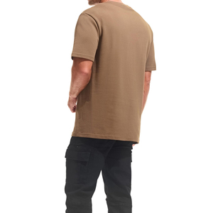 เสื้อยืดแขนสั้นคอกลมสีกาแฟสำหรับผู้ชาย ผ้าถักเนื้อนุ่ม สวมใส่สบาย ระบายอากาศได้ดี ทรงปกติ - Product Image 5